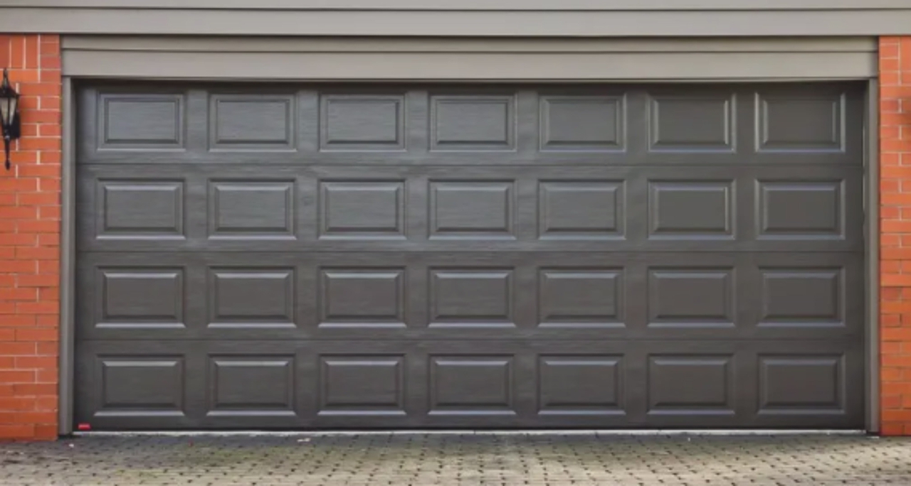 Garage Doors. Elegance. Guaranteed Security.
