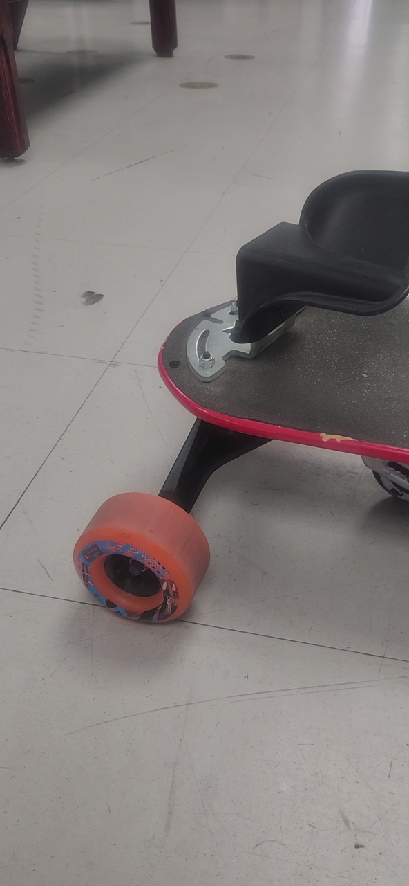 Atom Freeboard / Snowboard-Style Street Carver – Good Used  $99.95