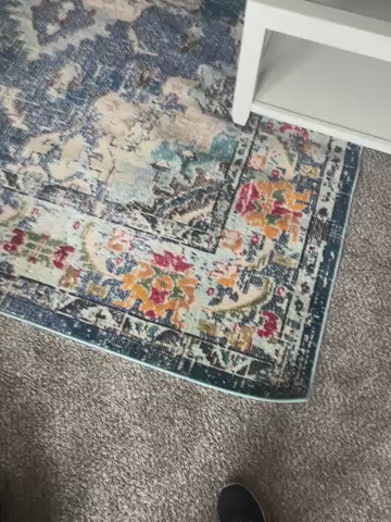 Area rug