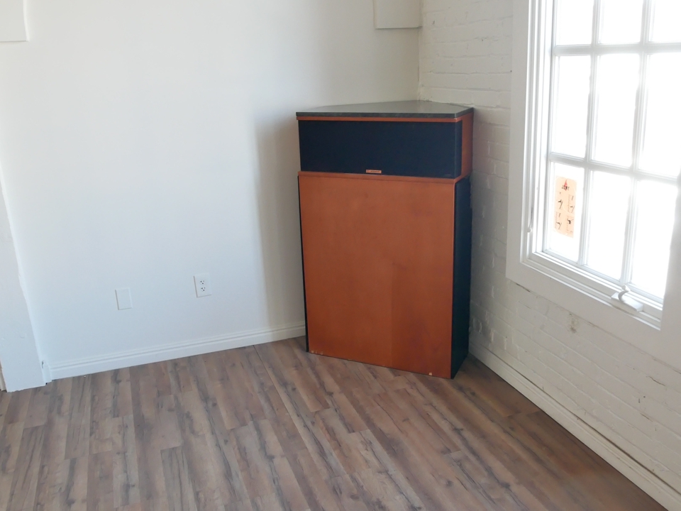 Klipsch Corner Horn speakers tested