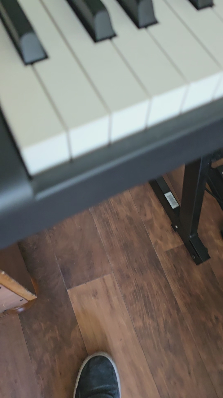 Yamaha P95B Digital Piano