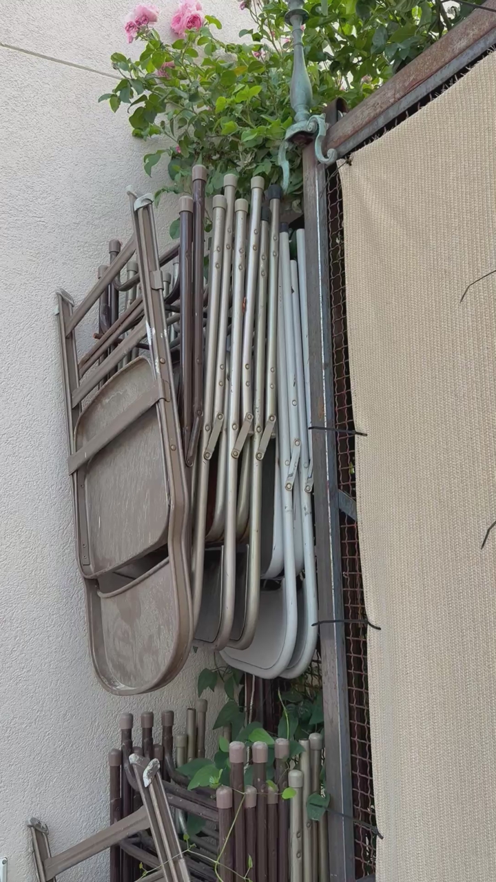 Lots of metal folding chairs $12 each