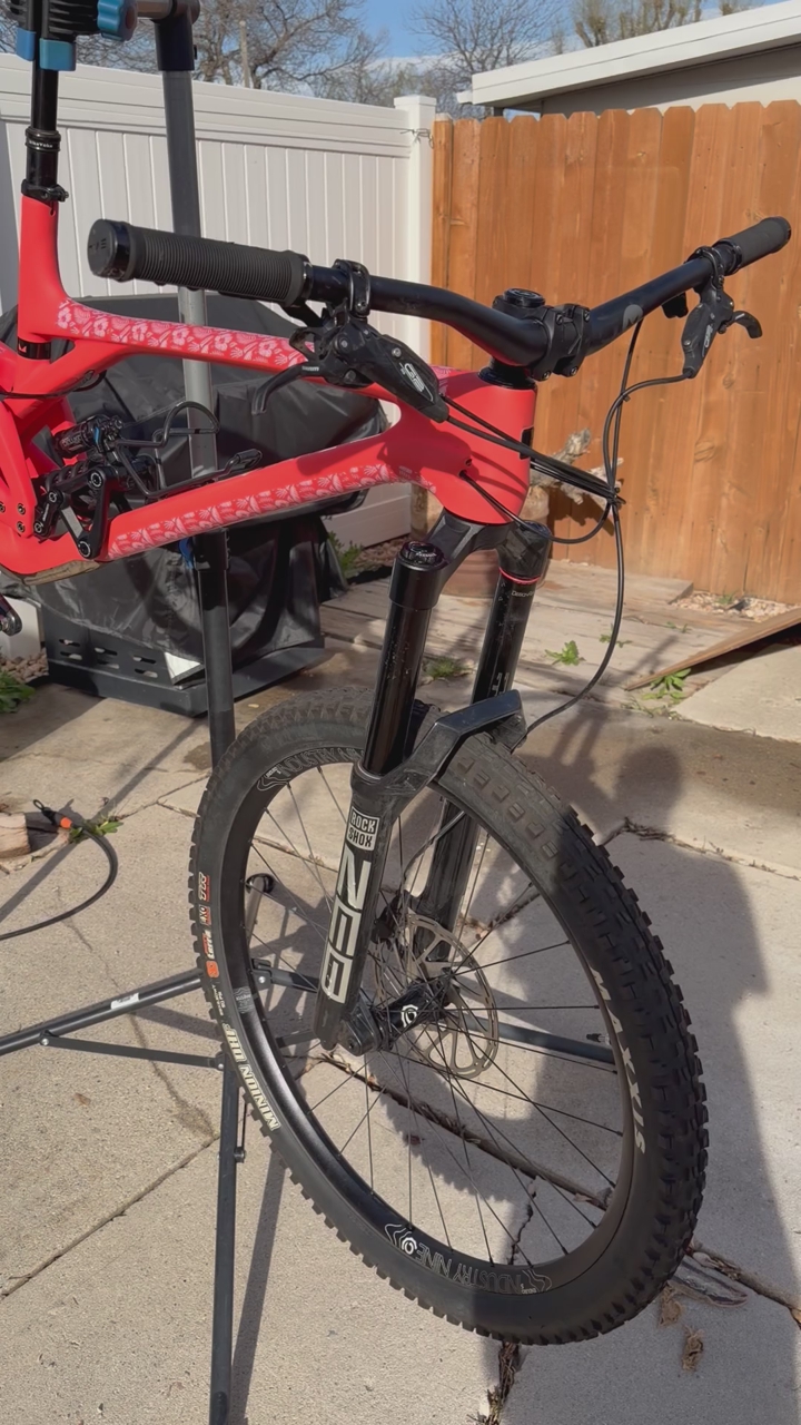 Evil Wreckoning v3 Mountain Bike (Medium)