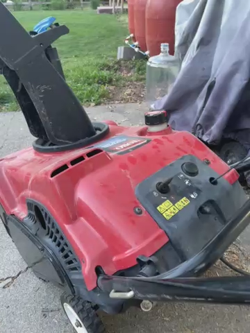 Toro two cycle snowblower with electric start