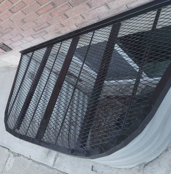 Window Wells and Window Well Covers for Sale.