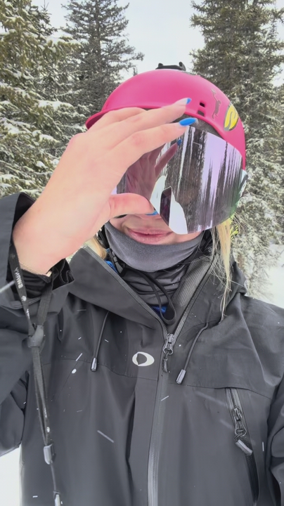 Discounted High-End Ski Goggles