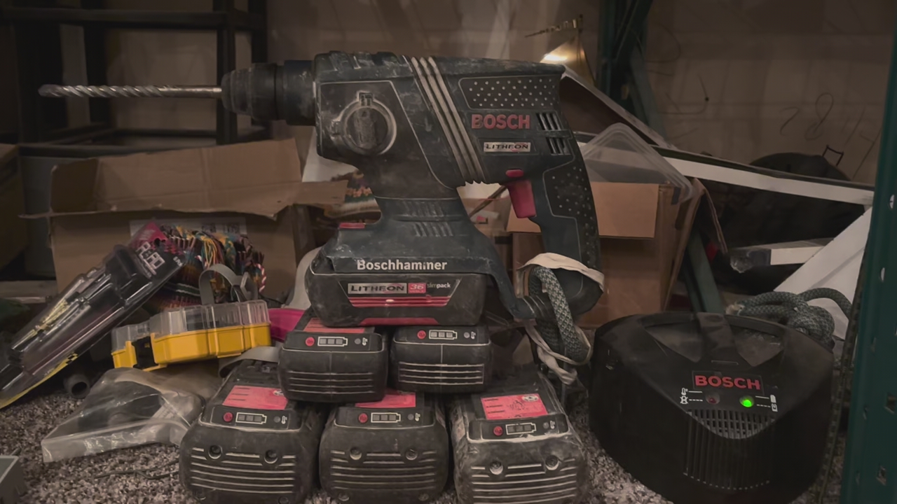 Bosch 36v Rotory Hammer Drill With Extra Batteries